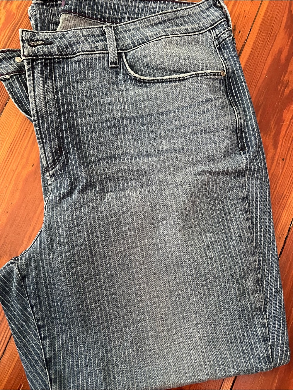 NWOT NYDJ Sylvia Relaxed Boyfriend Jeans
